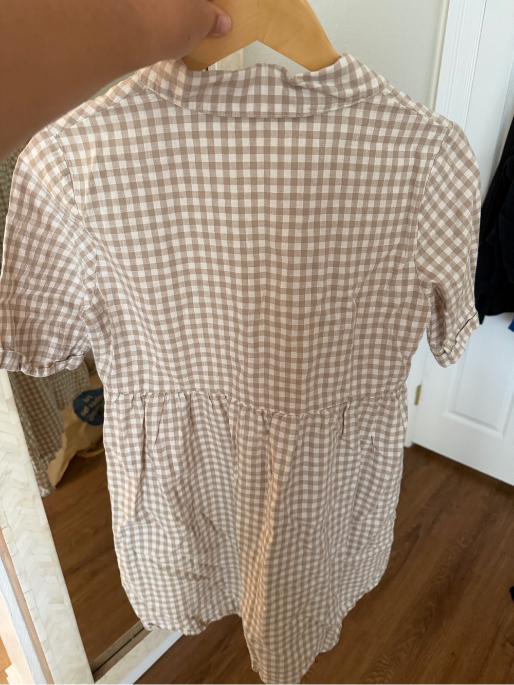 Rylee and Cru Linen Cotton Beige Gingham Button-Front Short Sleeve Dress - Picture 4 of 8